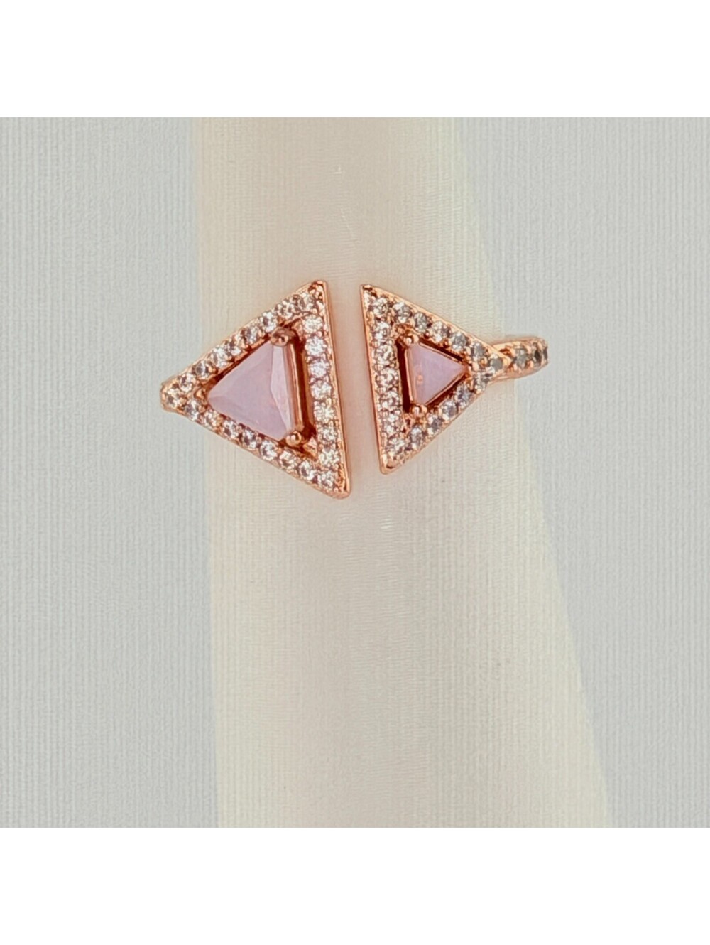 Bomb Party Ring Sz 9 RG67293 "The Icon Ring" Moonstone on Rose Gold